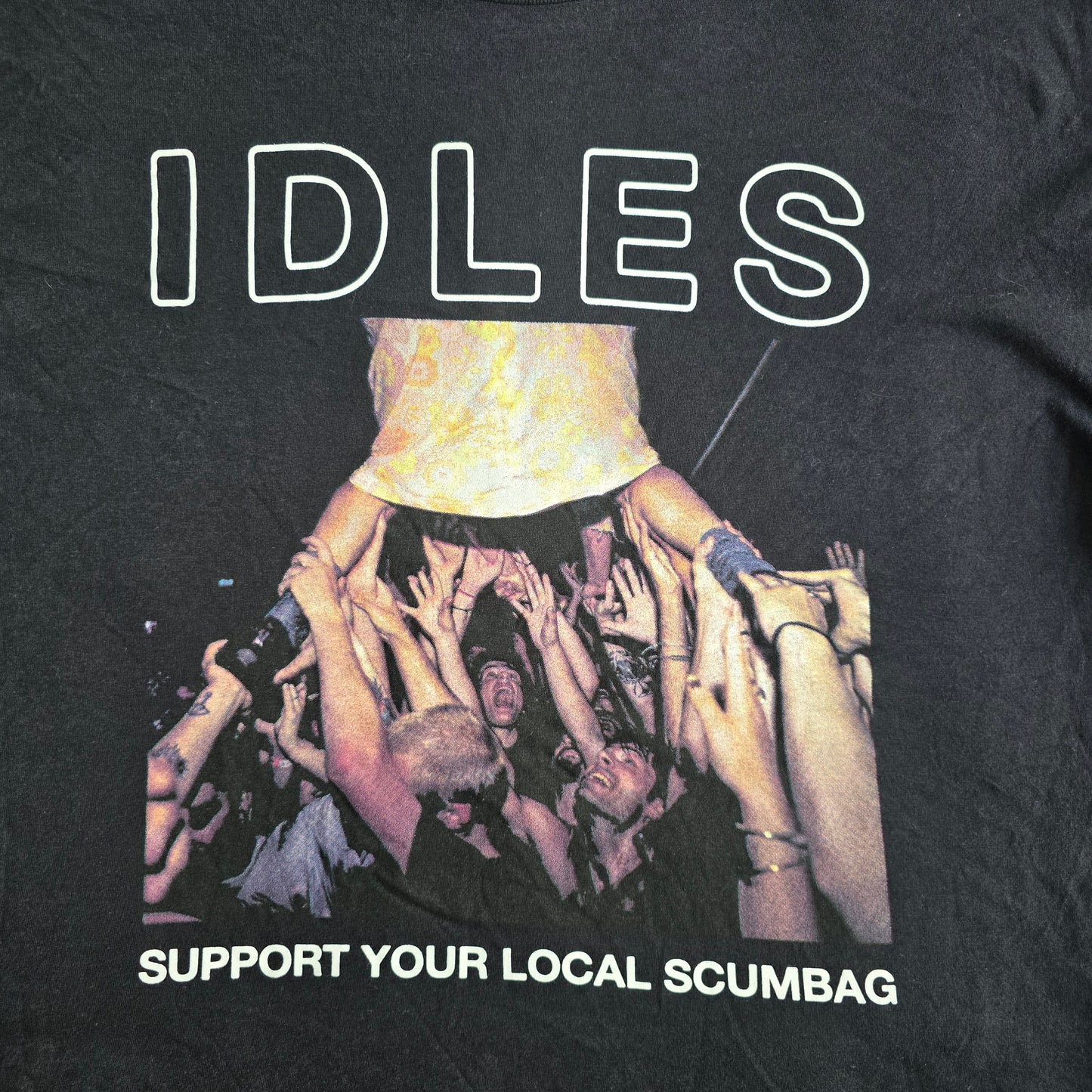 Playera Oficial IDLES Negra